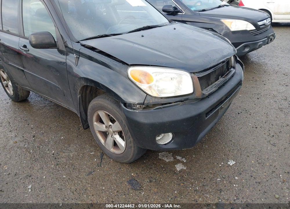 2004 TOYOTA RAV4 VIN: JTEGD20V440002460