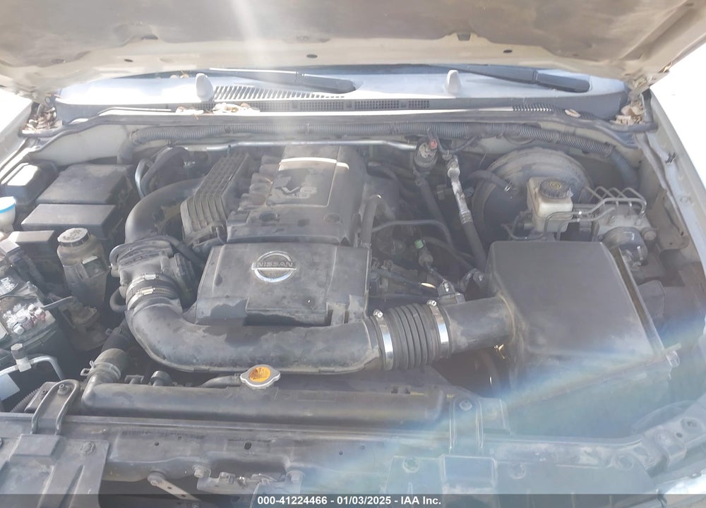 2005 NISSAN PATHFINDER SE OFF ROAD VIN: 5N1AR18W25C719339