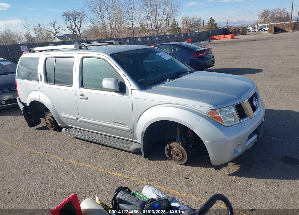 2005 NISSAN PATHFINDER SE OFF ROAD VIN: 5N1AR18W25C719339