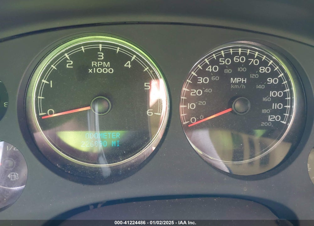2008 GMC YUKON SLT VIN: 1GKFC13JX8R163357