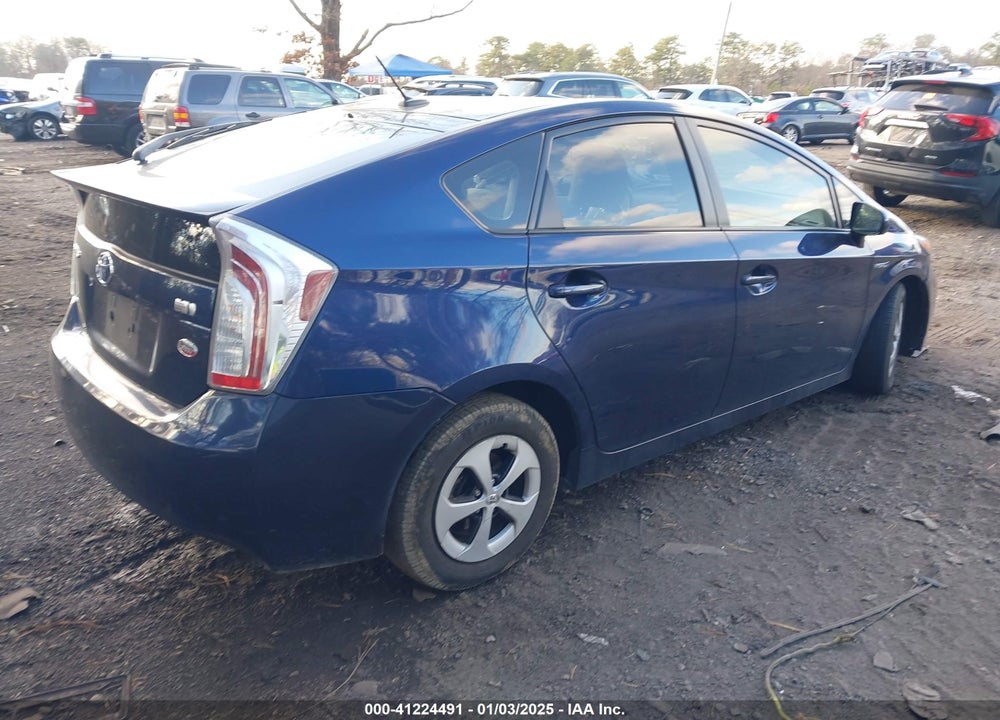 2013 TOYOTA PRIUS THREE VIN: JTDKN3DU9D1734094