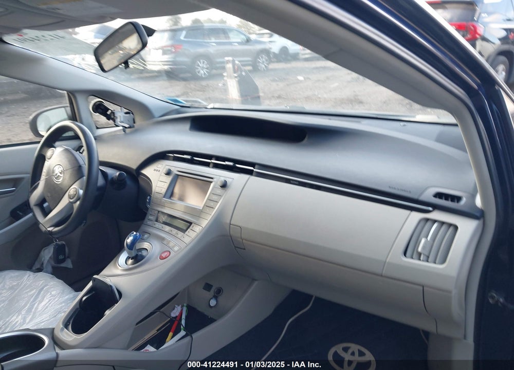 2013 TOYOTA PRIUS THREE VIN: JTDKN3DU9D1734094