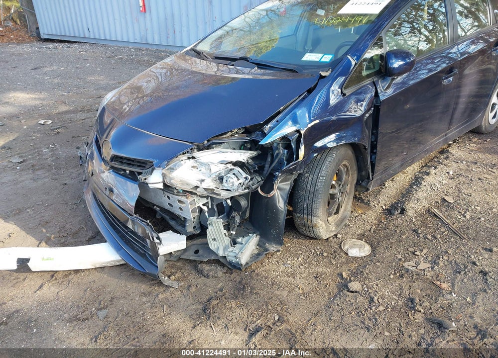 2013 TOYOTA PRIUS THREE VIN: JTDKN3DU9D1734094