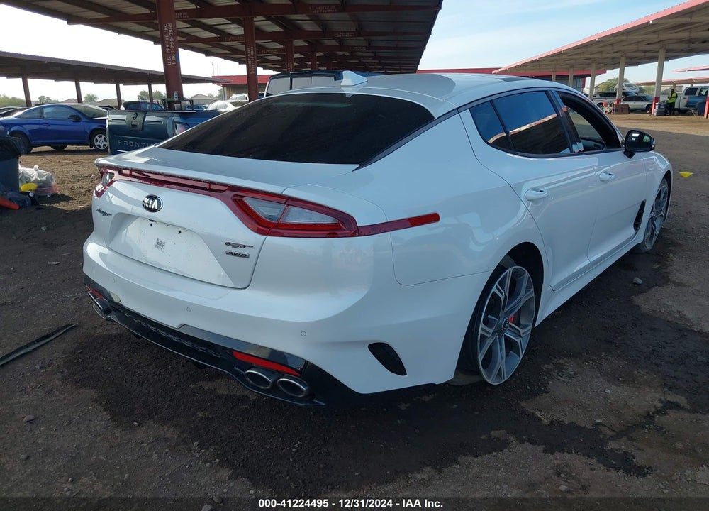 2019 KIA STINGER VIN: KNAE55LC2K6057839