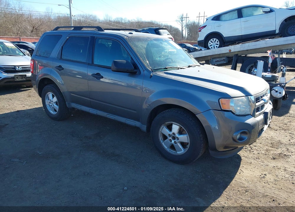 2010 FORD ESCAPE XLT VIN: 1FMCU9DG9AKC60928