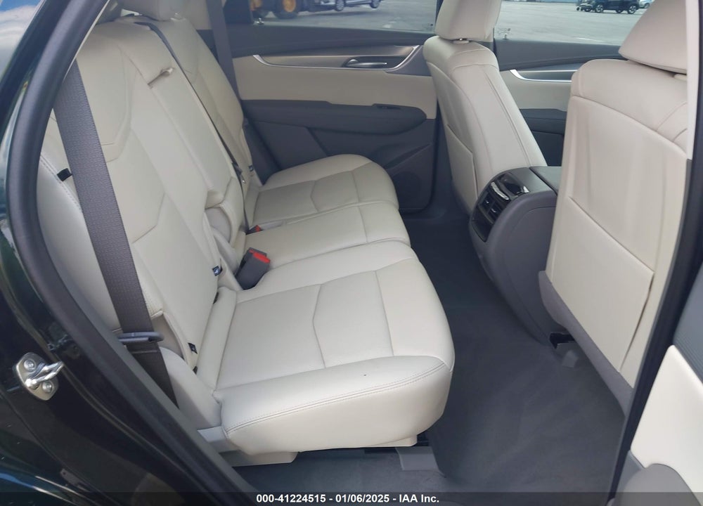 2024 CADILLAC XT5 FWD PREMIUM LUXURY VIN: 1GYKNCR45RZ733939