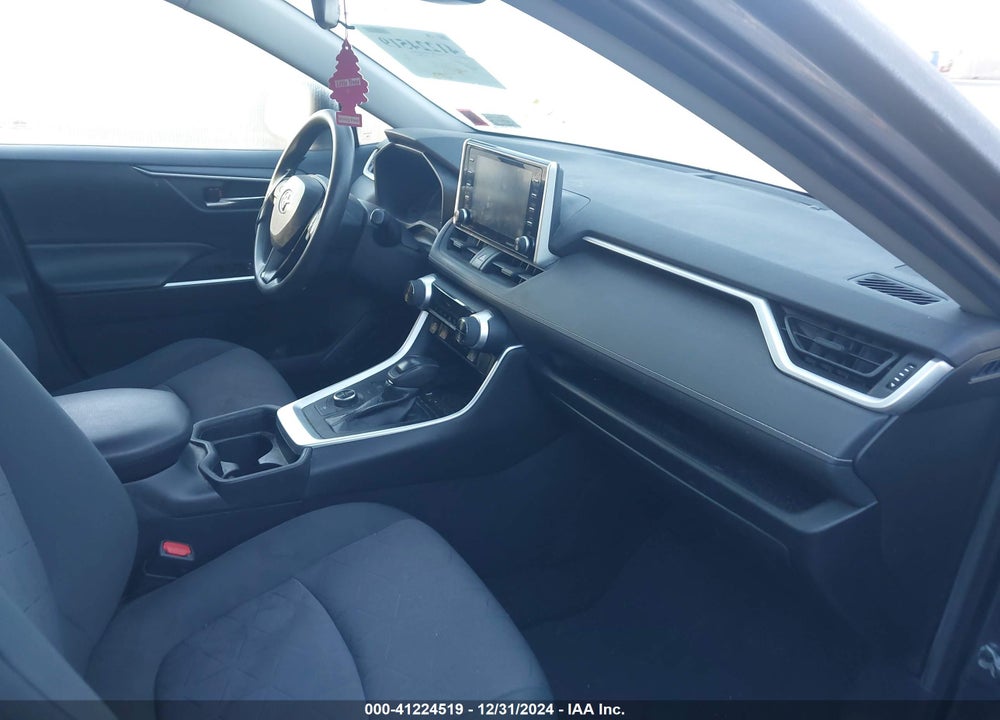 2019 TOYOTA RAV4 HYBRID XLE VIN: 2T3RWRFV5KW014021