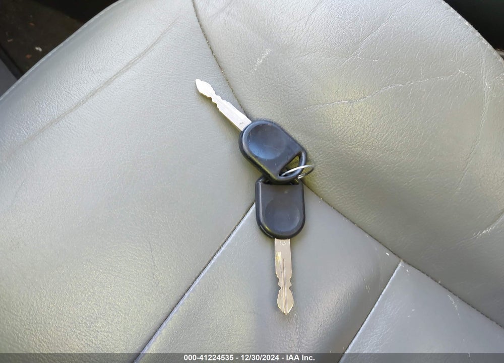 2007 FORD ESCAPE XLT/XLT SPORT VIN: 1FMCU031X7KA20532