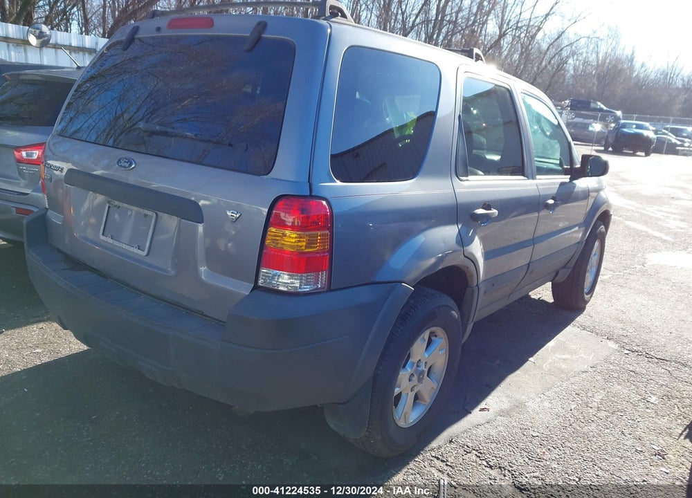 2007 FORD ESCAPE XLT/XLT SPORT VIN: 1FMCU031X7KA20532