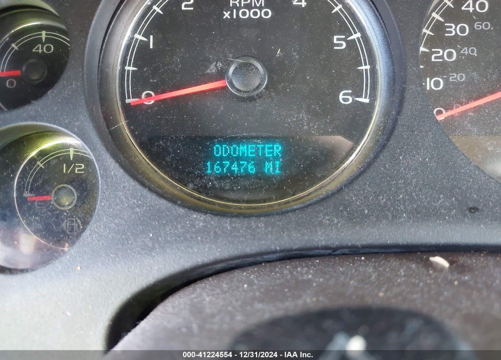 2009 CHEVROLET TAHOE LTZ VIN: 1GNFC33JX9R281845