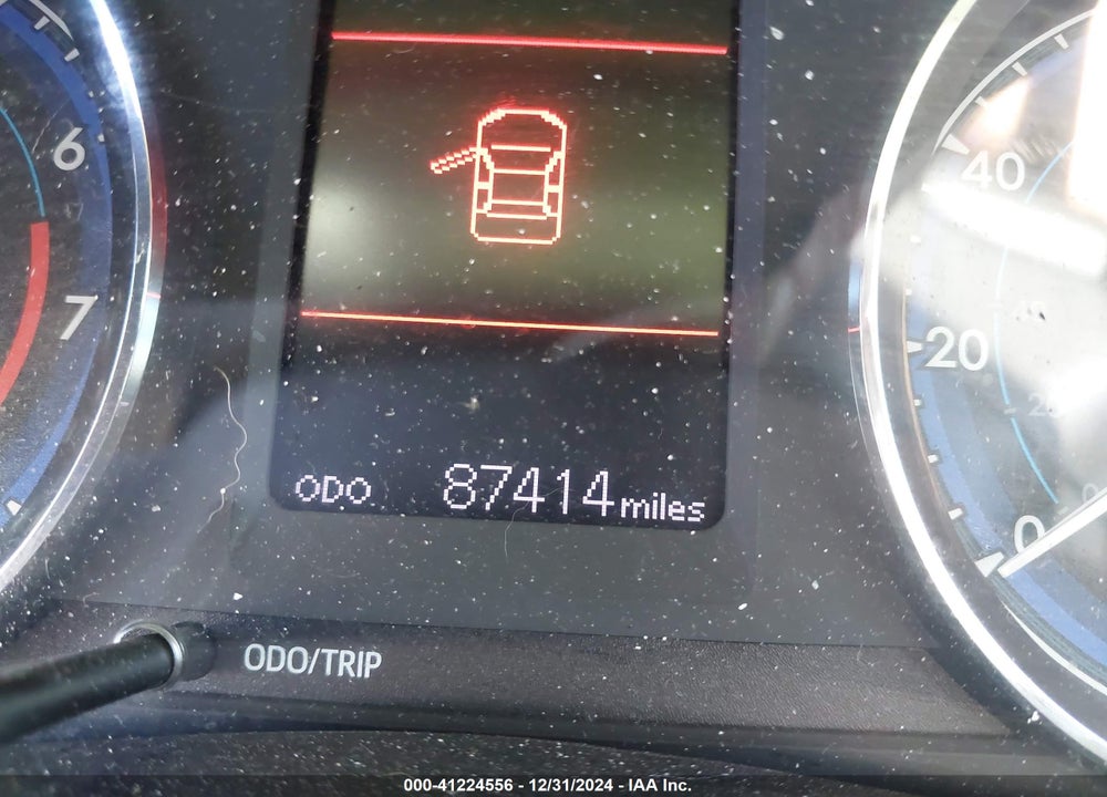 2019 TOYOTA COROLLA VIN: 5YFBURHE5KP920121
