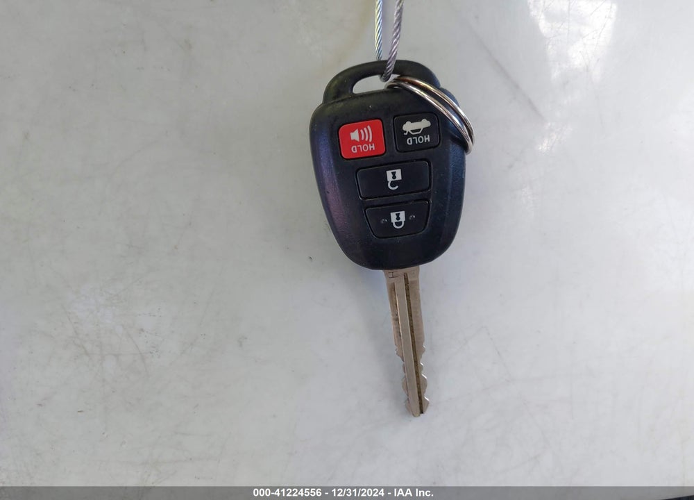 2019 TOYOTA COROLLA VIN: 5YFBURHE5KP920121