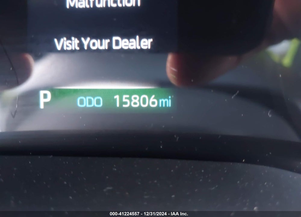 2024 TOYOTA SIENNA LE VIN: 5TDKRKEC3RS187306