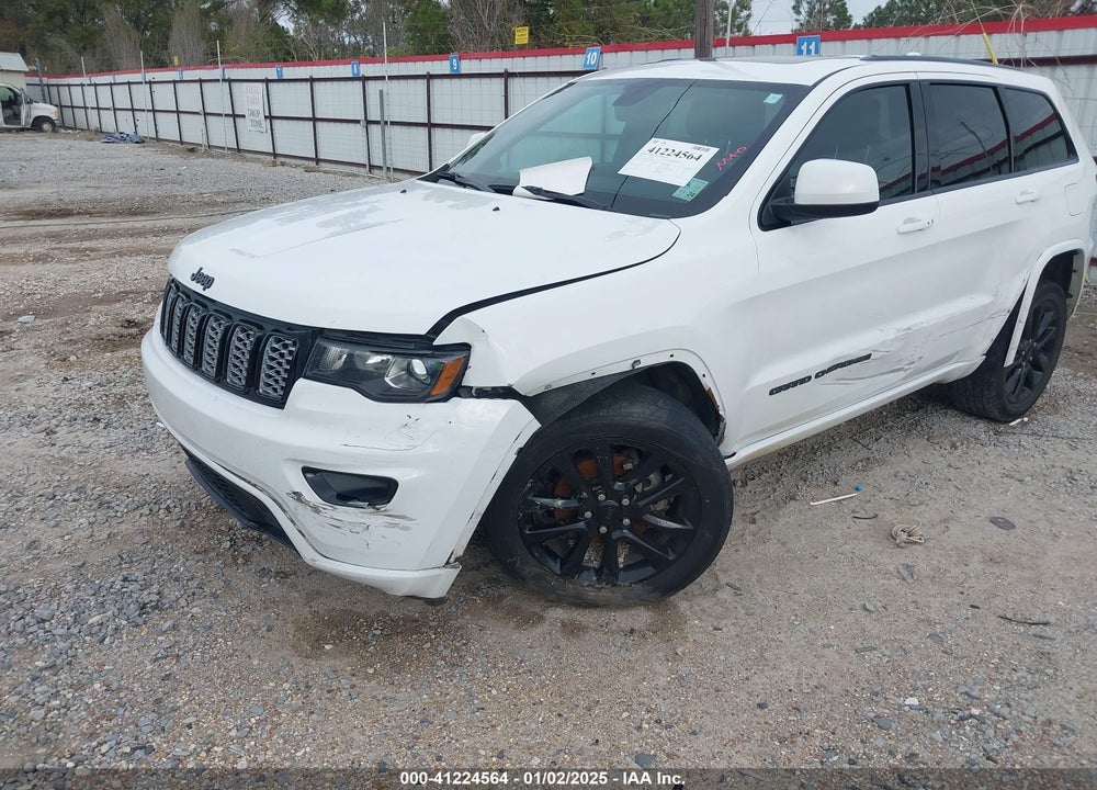 2018 JEEP GRAND CHEROKEE ALTITUDE 4X2 VIN: 1C4RJEAG2JC460158