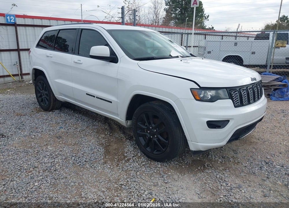 2018 JEEP GRAND CHEROKEE ALTITUDE 4X2 VIN: 1C4RJEAG2JC460158