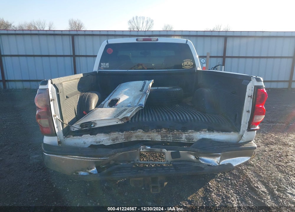 2003 CHEVROLET SILVERADO 1500 LS VIN: 2GCEC19T631228996