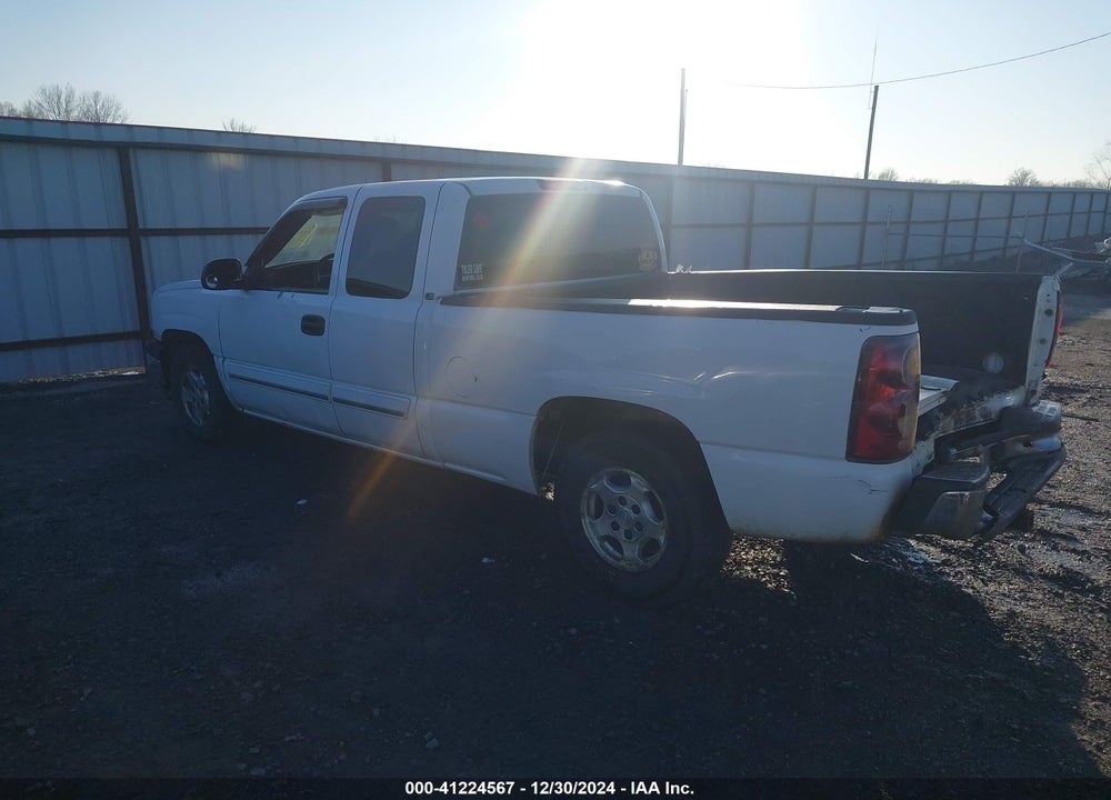 2003 CHEVROLET SILVERADO 1500 LS VIN: 2GCEC19T631228996