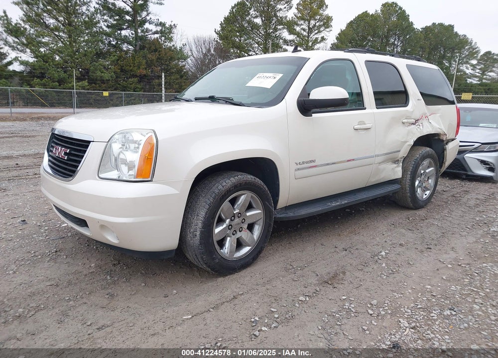 2013 GMC YUKON SLT VIN: 1GKS2CE07DR300427