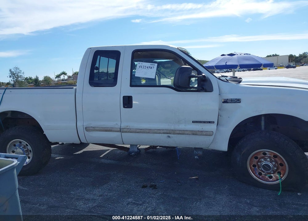 2001 FORD F250 SUPER DUTY VIN: 1FTNX21F51EC56672
