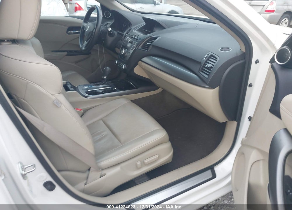 2013 ACURA RDX VIN: 5J8TB3H30DL013392