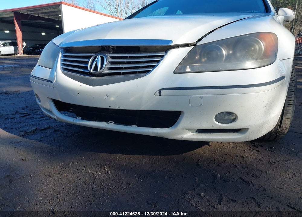 2006 ACURA RL VIN: JH4KB16546C004456