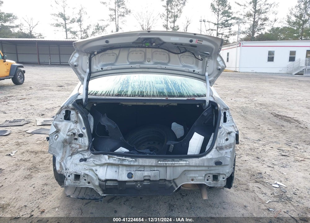 2017 KIA FORTE VIN: 3KPFK4A70HE146781