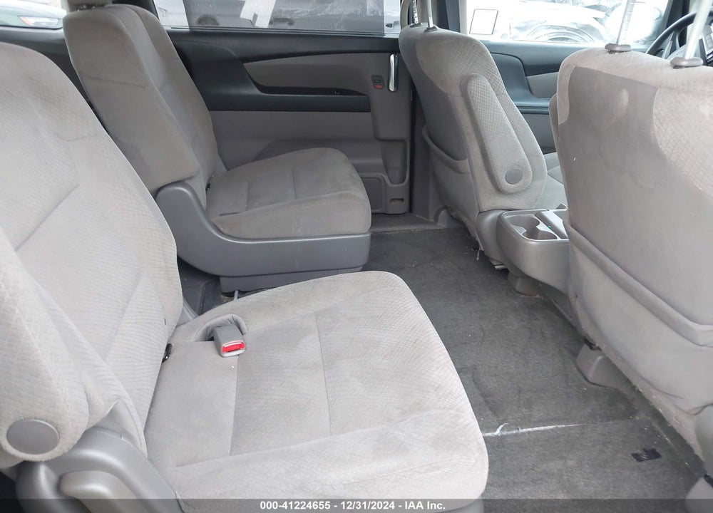 2016 HONDA ODYSSEY SE VIN: 5FNRL5H32GB116855