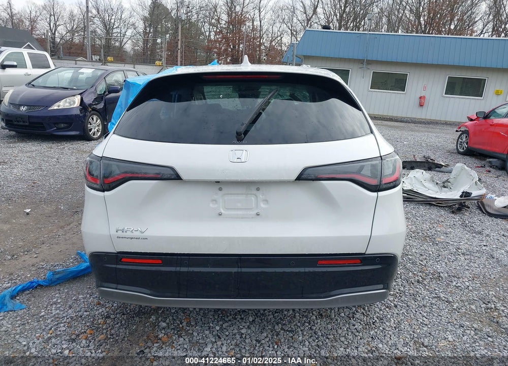 2024 HONDA HR-V VIN: 3CZRZ2H7XRM746194