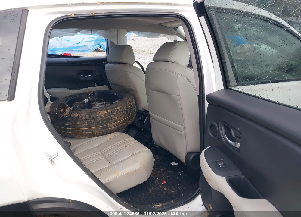 2024 HONDA HR-V VIN: 3CZRZ2H7XRM746194