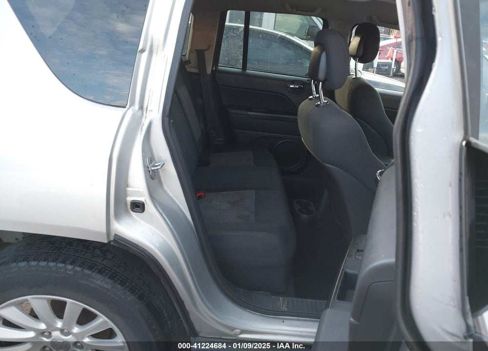 2011 JEEP COMPASS VIN: 1J4NF1FB7BD248352