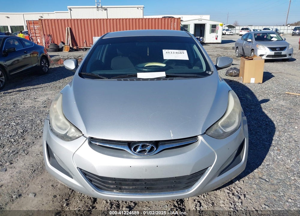 2016 HYUNDAI ELANTRA SE VIN: 5NPDH4AE4GH720720