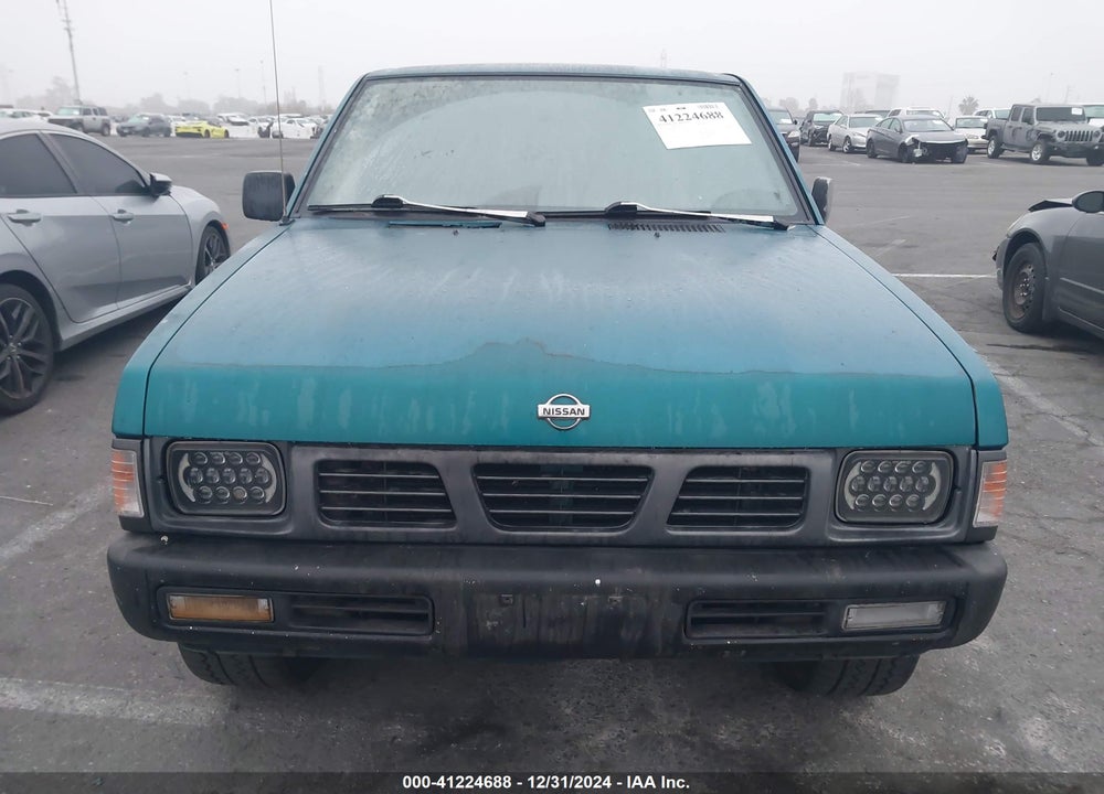 1997 NISSAN 4X2 TRUCK XE VIN: 1N6SD11S9VC336445