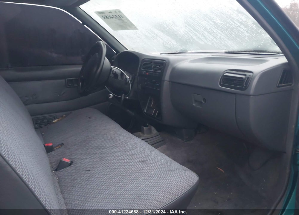 1997 NISSAN 4X2 TRUCK XE VIN: 1N6SD11S9VC336445