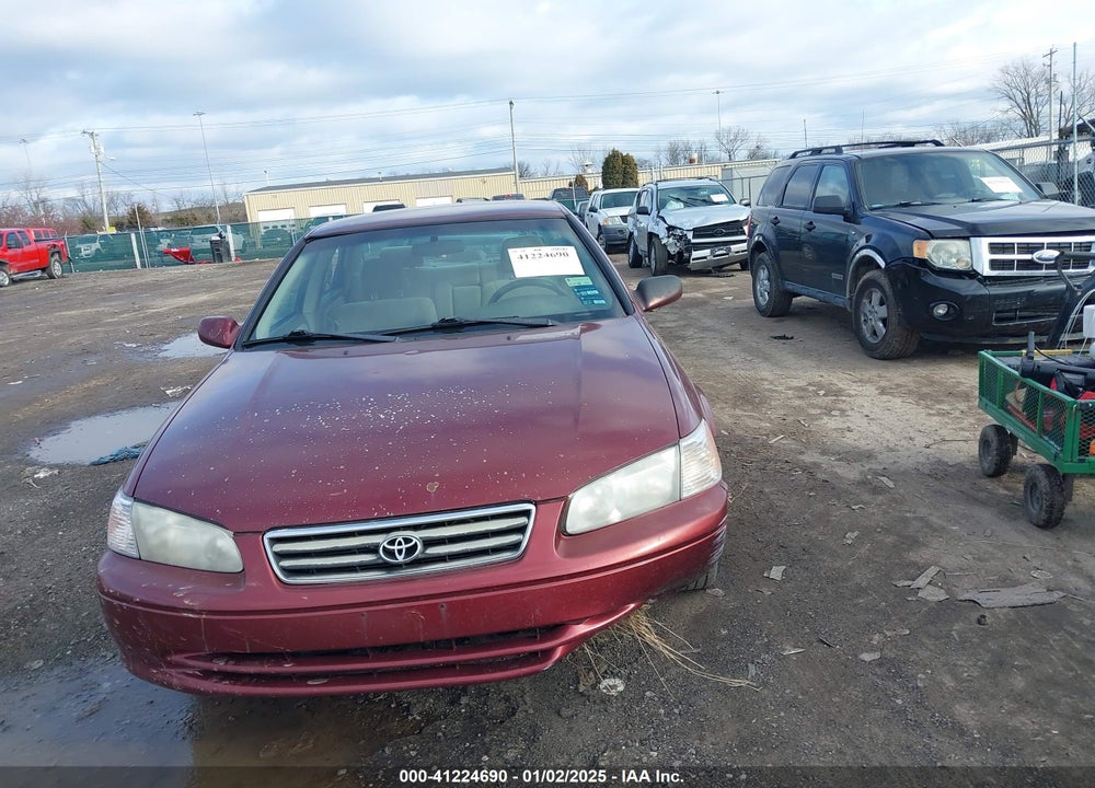 2000 TOYOTA CAMRY LE VIN: 4T1BG22K6YU686107
