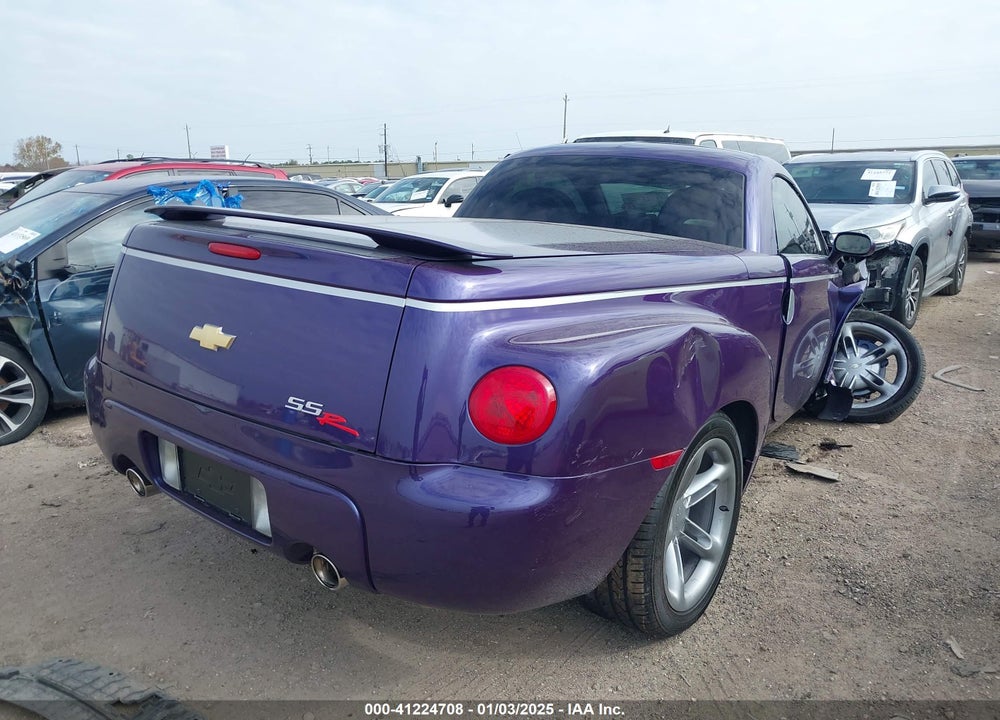 2004 CHEVROLET SSR VIN: 1GCES14P64B103818