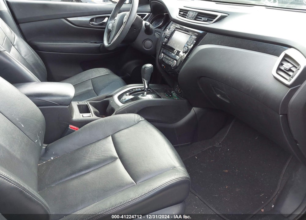 2015 NISSAN ROGUE SL VIN: 5N1AT2MT0FC775431