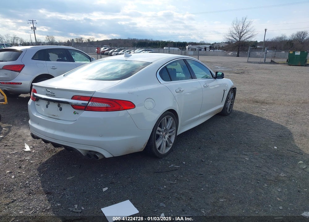 2015 JAGUAR XF VIN: SAJWA0JH8FMU68816
