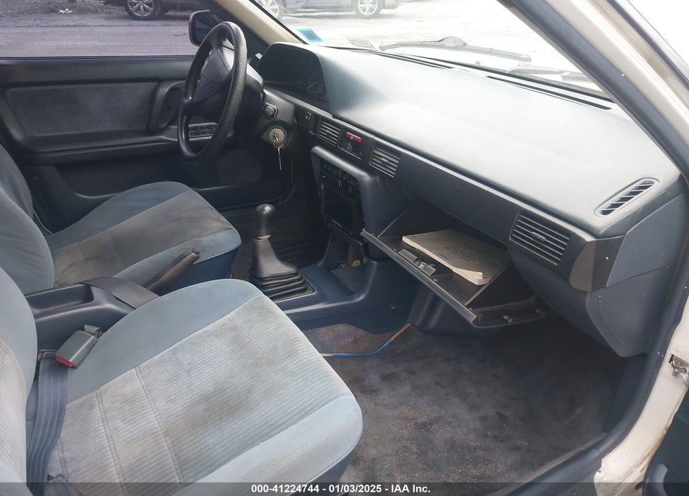 1991 MAZDA PROTEGE LX VIN: JM1BG2268M0291239