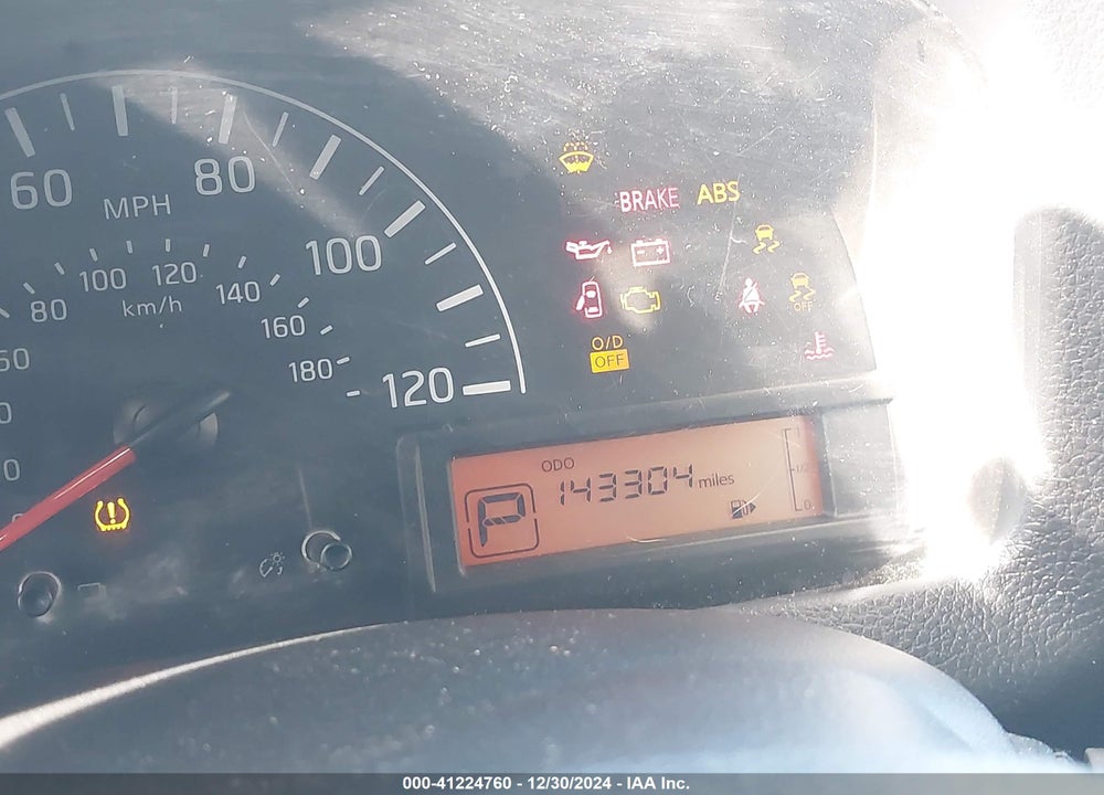 2015 NISSAN NV200 SV VIN: 3N6CM0KN7FK704995