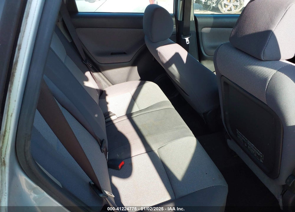 2005 TOYOTA MATRIX/XR VIN: 2T1KR32E45C362693