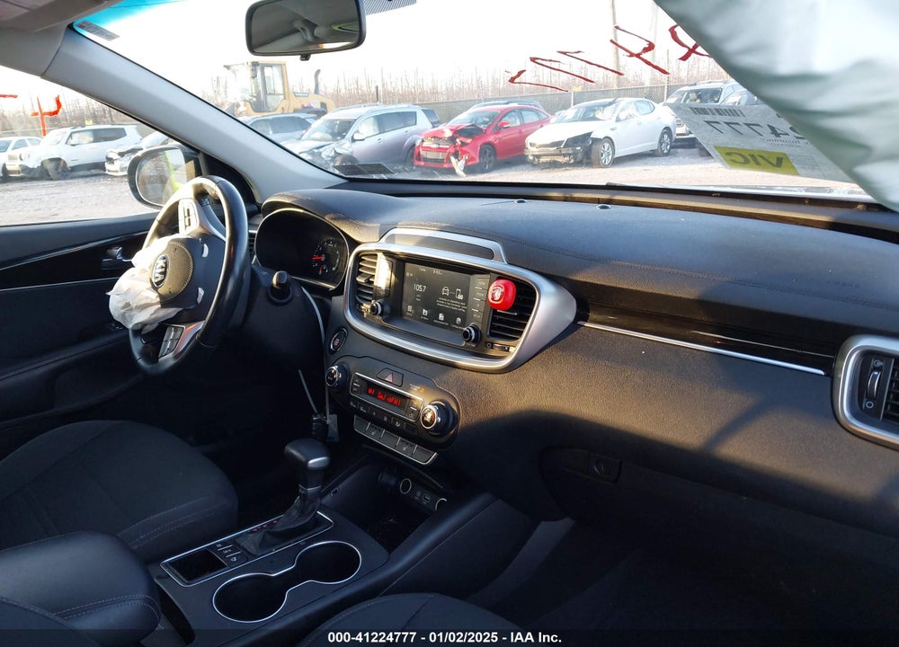 2020 KIA SORENTO 3.3L S VIN: 5XYPGDA55LG694789