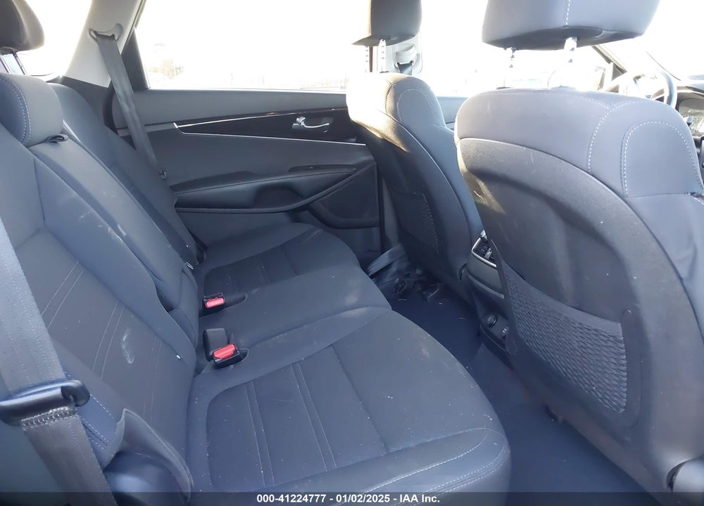 2020 KIA SORENTO 3.3L S VIN: 5XYPGDA55LG694789