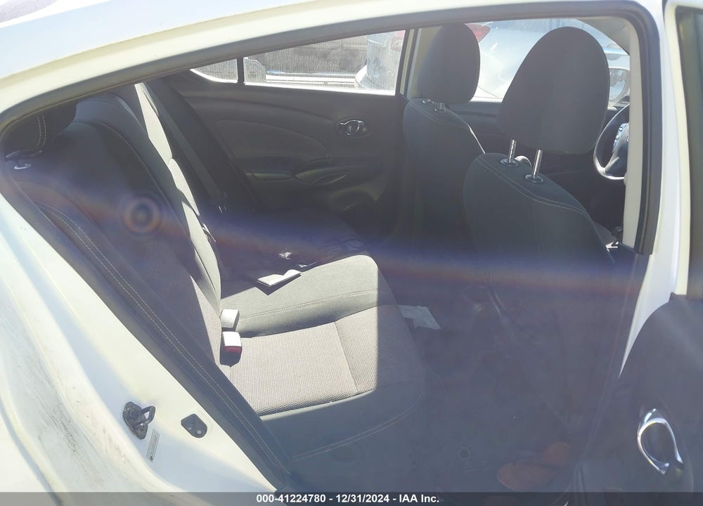 2018 NISSAN VERSA 1.6 SV VIN: 3N1CN7AP2JK408452