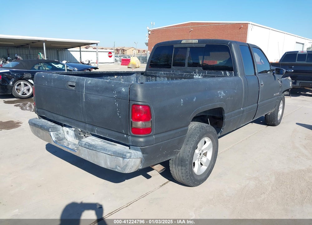2000 DODGE RAM 1500 ST VIN: 3B7HC13YXYM209837