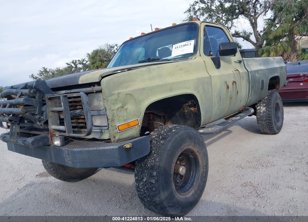 1984 CHEVROLET K20 VIN: 1GCGK24M5EJ107175