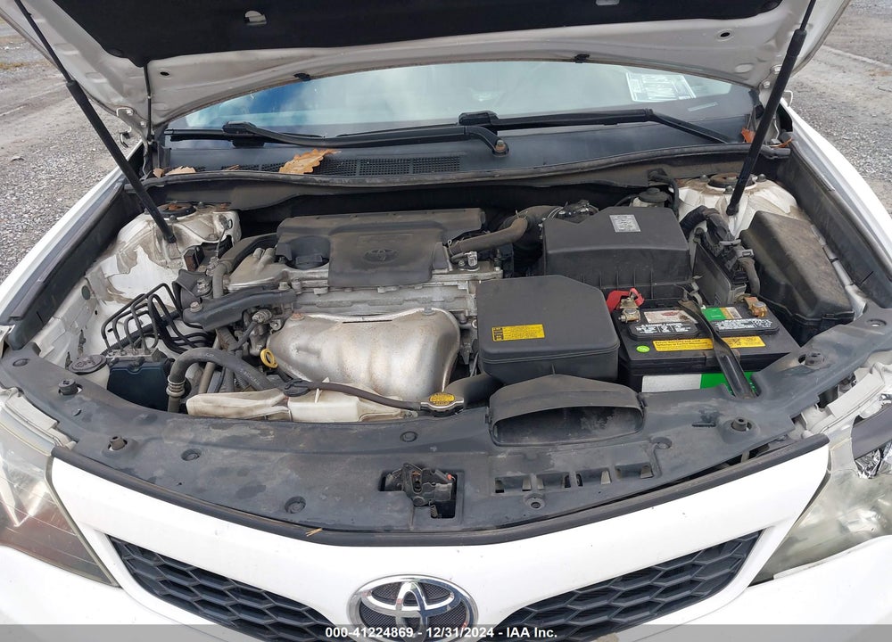 2013 TOYOTA CAMRY SE VIN: 4T1BF1FK7DU682469