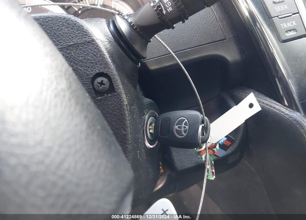 2013 TOYOTA CAMRY SE VIN: 4T1BF1FK7DU682469