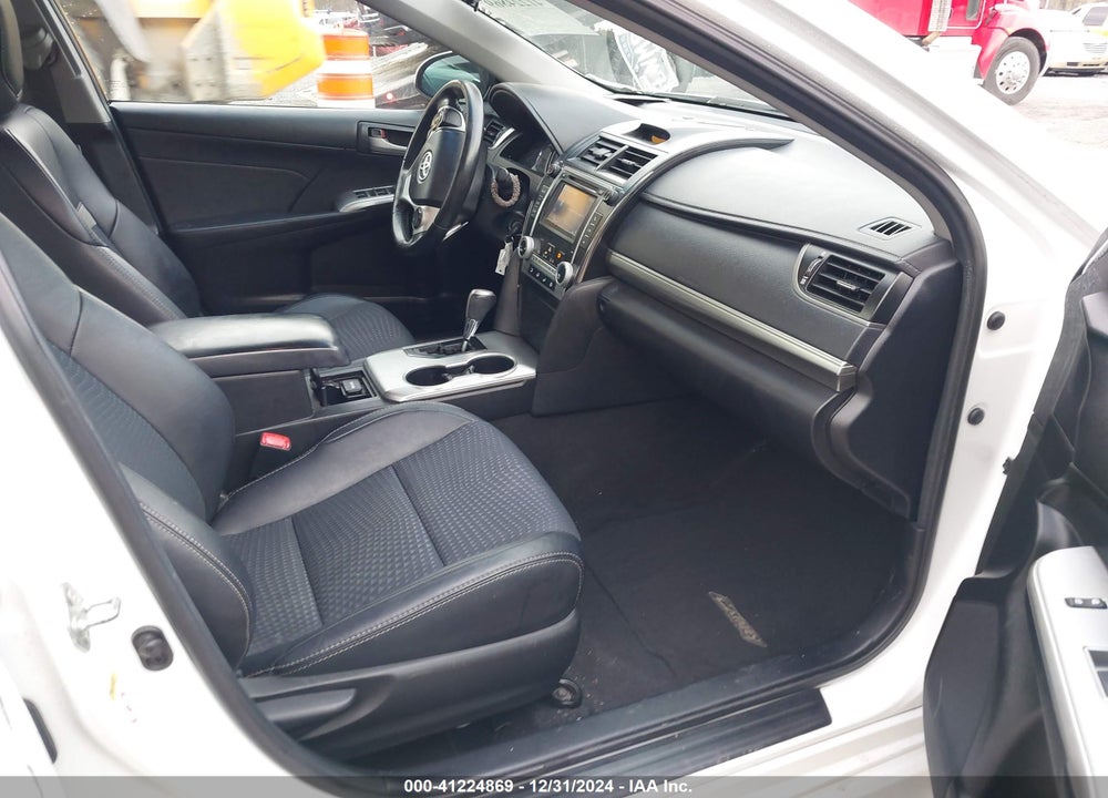 2013 TOYOTA CAMRY SE VIN: 4T1BF1FK7DU682469