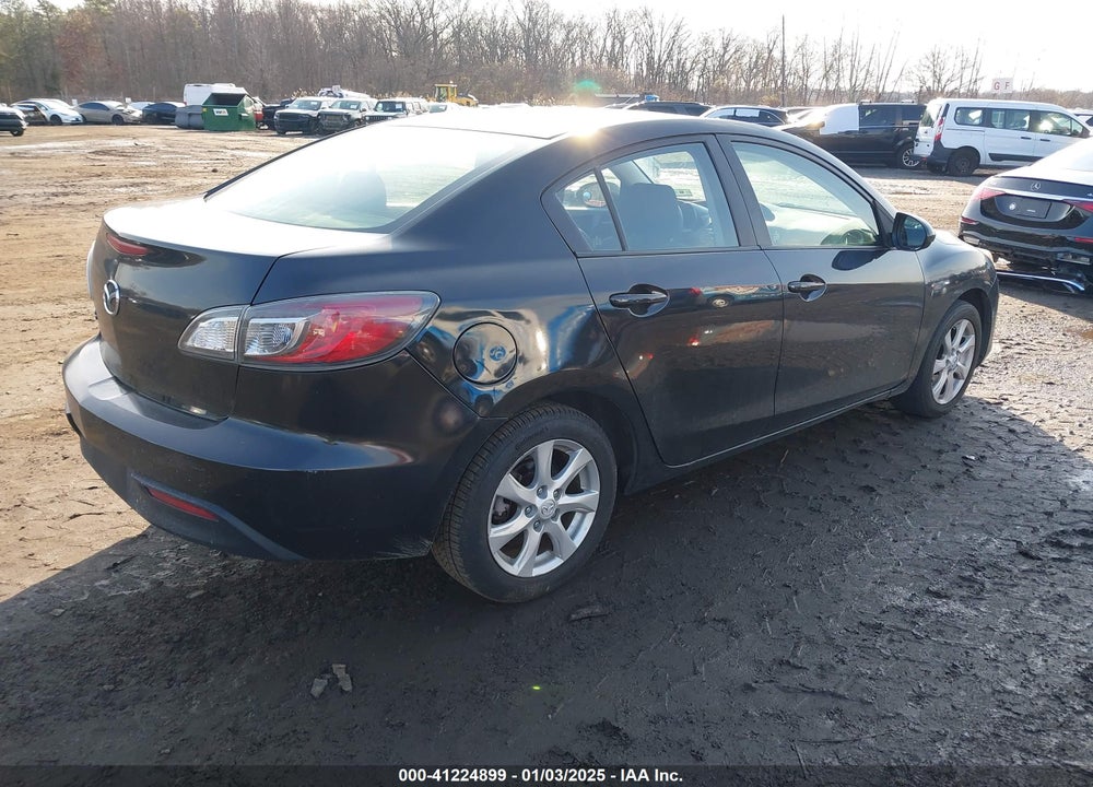 2011 MAZDA MAZDA3 VIN: JM1BL1VG7B1371441