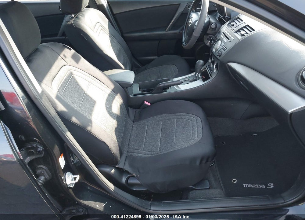 2011 MAZDA MAZDA3 VIN: JM1BL1VG7B1371441